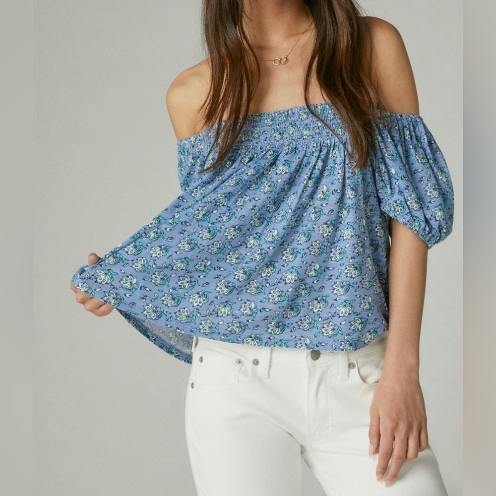 Nwt Lucky Brand Size M Square Neck‎ Printed Top